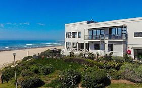 On The Beach Guesthouse Jeffreys Bay